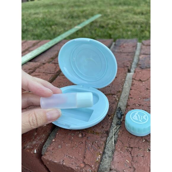 Sanrio Chi Chai Monchan Travel Contact Case Hard To Find Rare 2008 Y2K - Picture 4 of 9